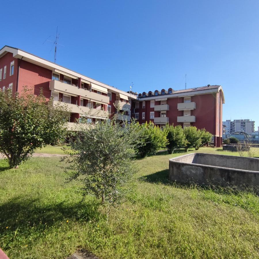 Loft Mansardato مونزا المظهر الخارجي الصورة